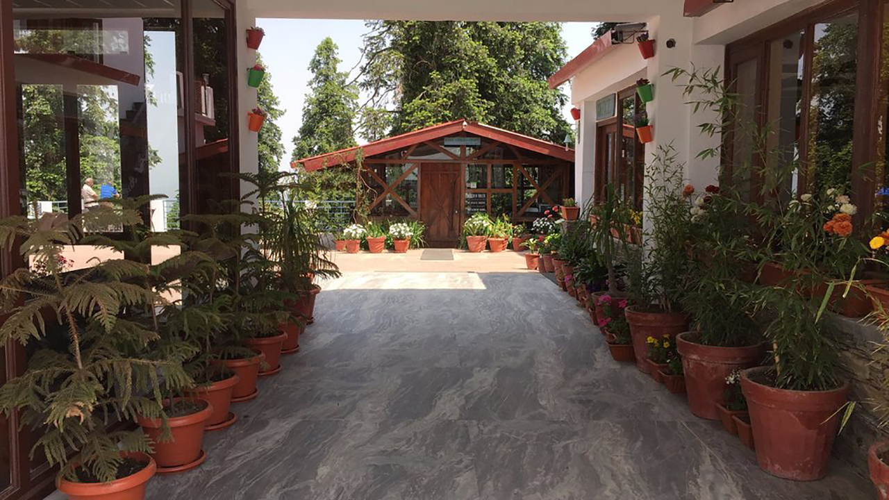 Kanatal Resorts