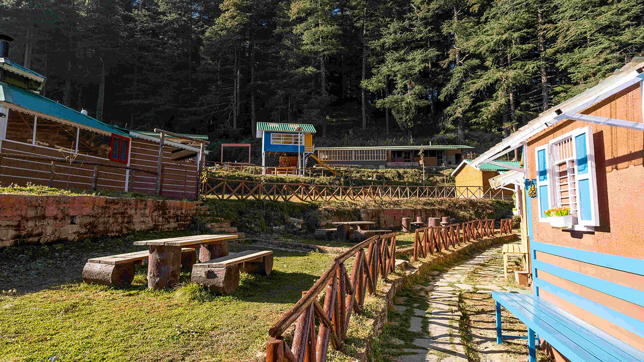 Kanatal Resorts